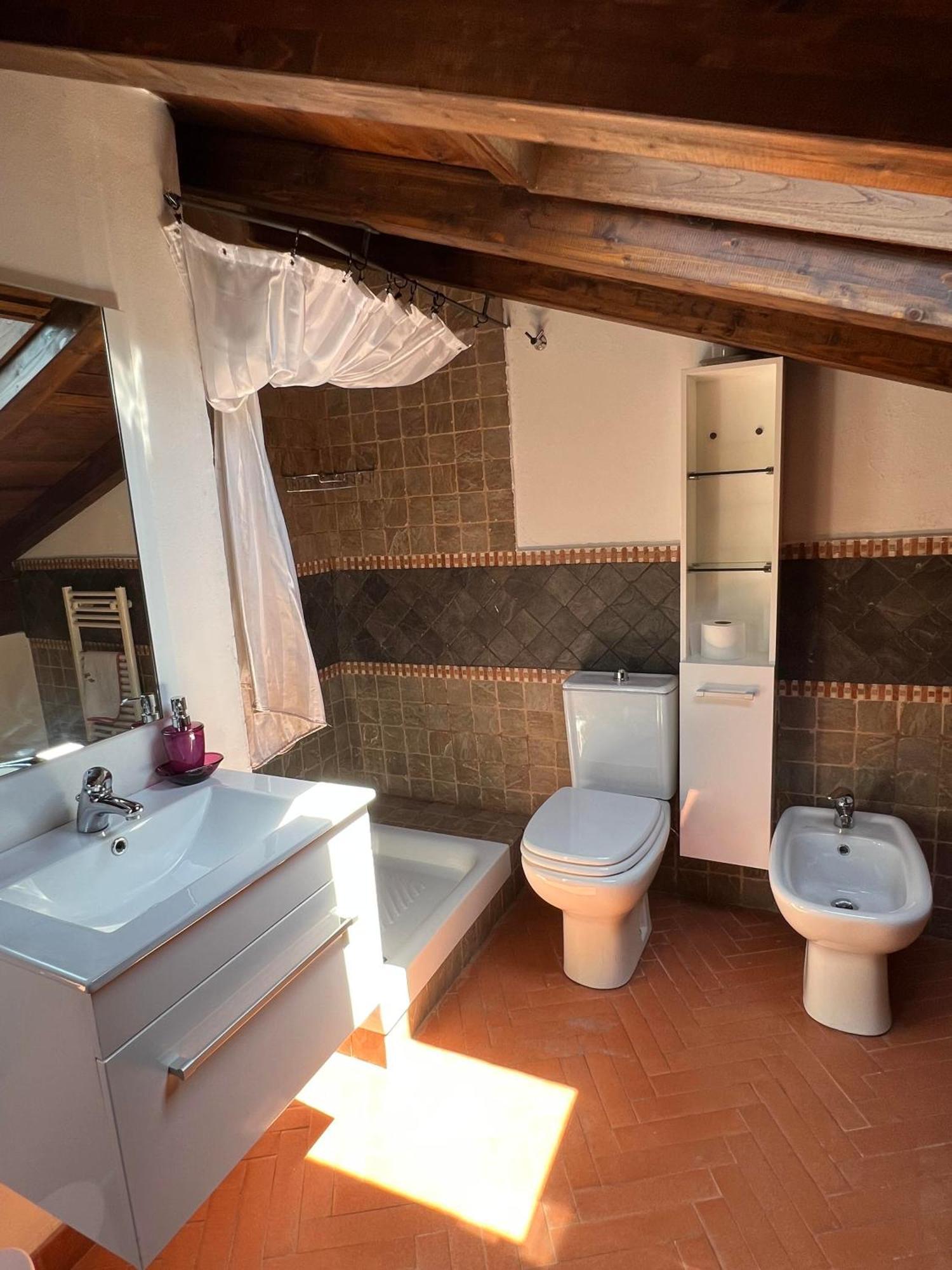 Casa Boru - A Beautiful Fully Restored Spacious House With Fantastic Views Calice al Cornoviglio Kültér fotó